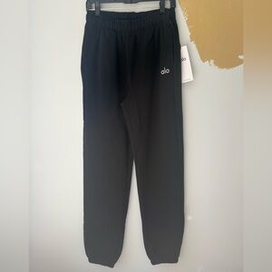 Alo black jogger sweatpants with drawstring waist